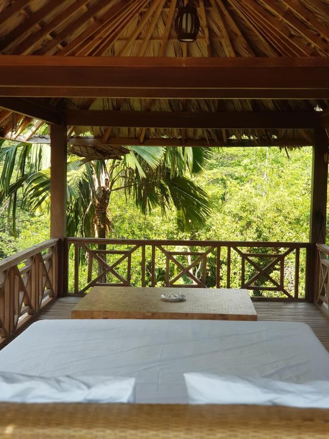 Waterfall Accomodation Port Glaud Luaran gambar
