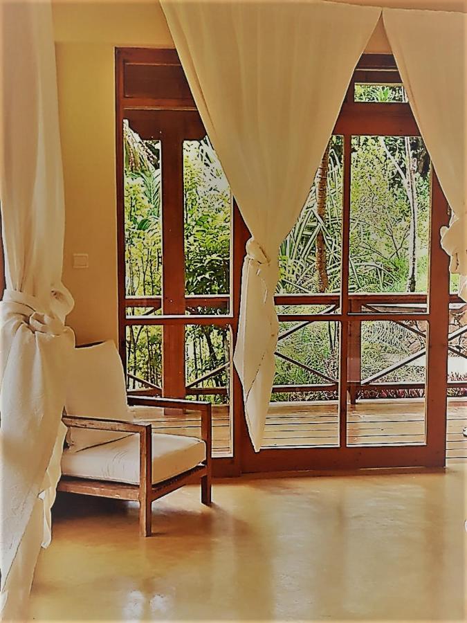 Waterfall Accomodation Port Glaud Luaran gambar